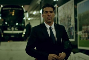 开云体育下载官网-布冯：对于欧冠决赛我保持中立，巴黎和国米谁配得上谁就捧杯